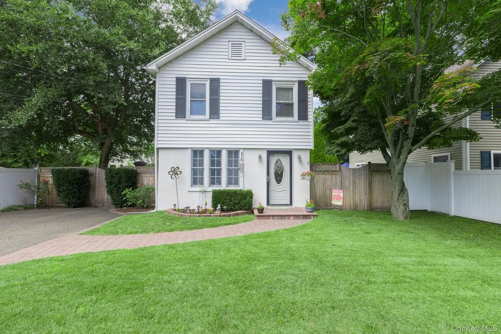 314 6th Avenue, Saint James
