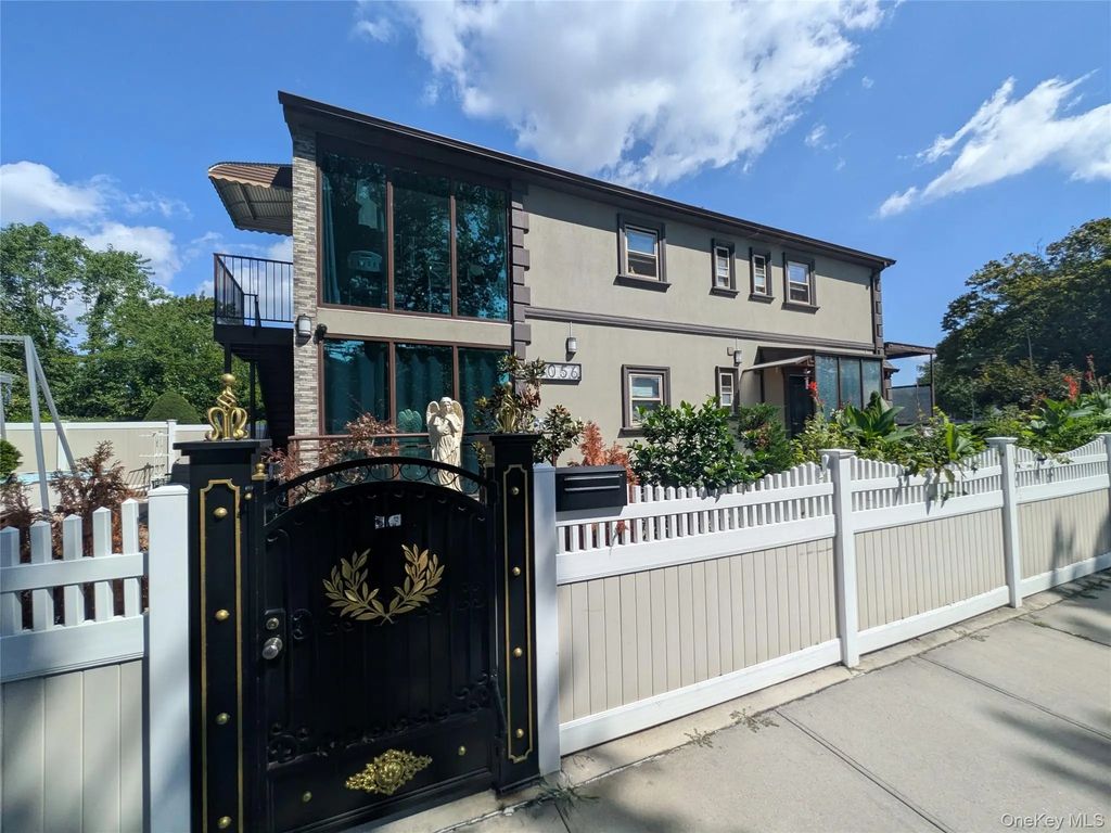 50-56 Utopia Parkway, Fresh Meadows