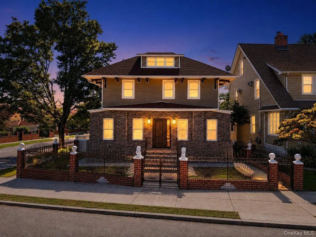 90-28 212th Street, Queens Village