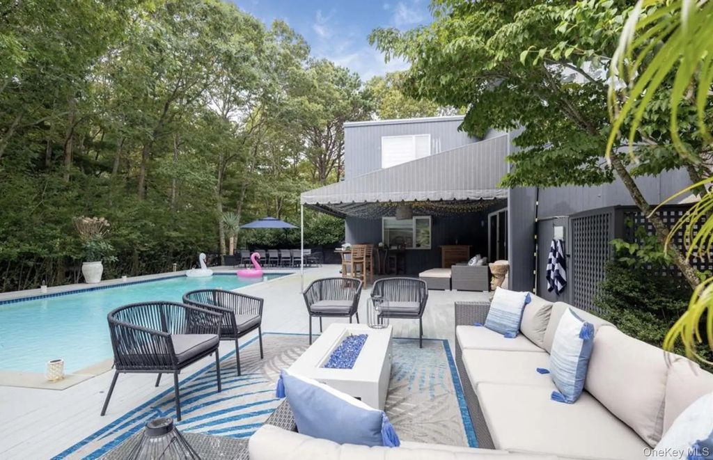 20 Pheasant Run, Quogue
