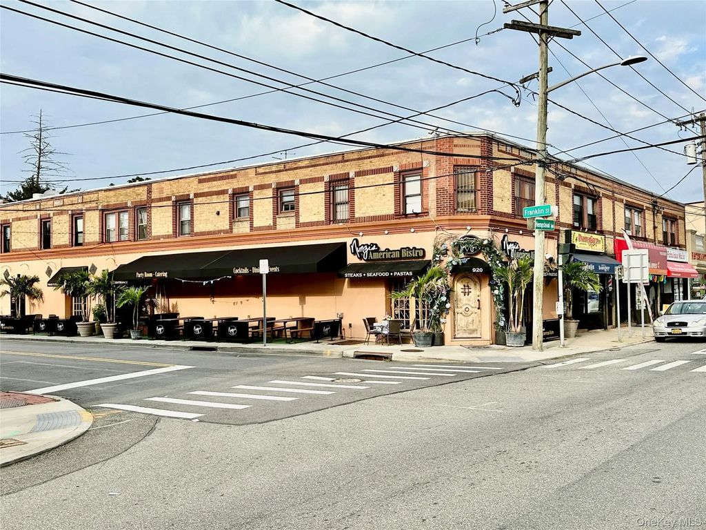 918 Hempstead Turnpike 6, Franklin Square