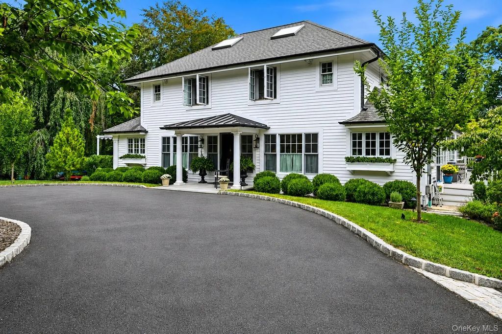 34 Locust Lane, Huntington Bay
