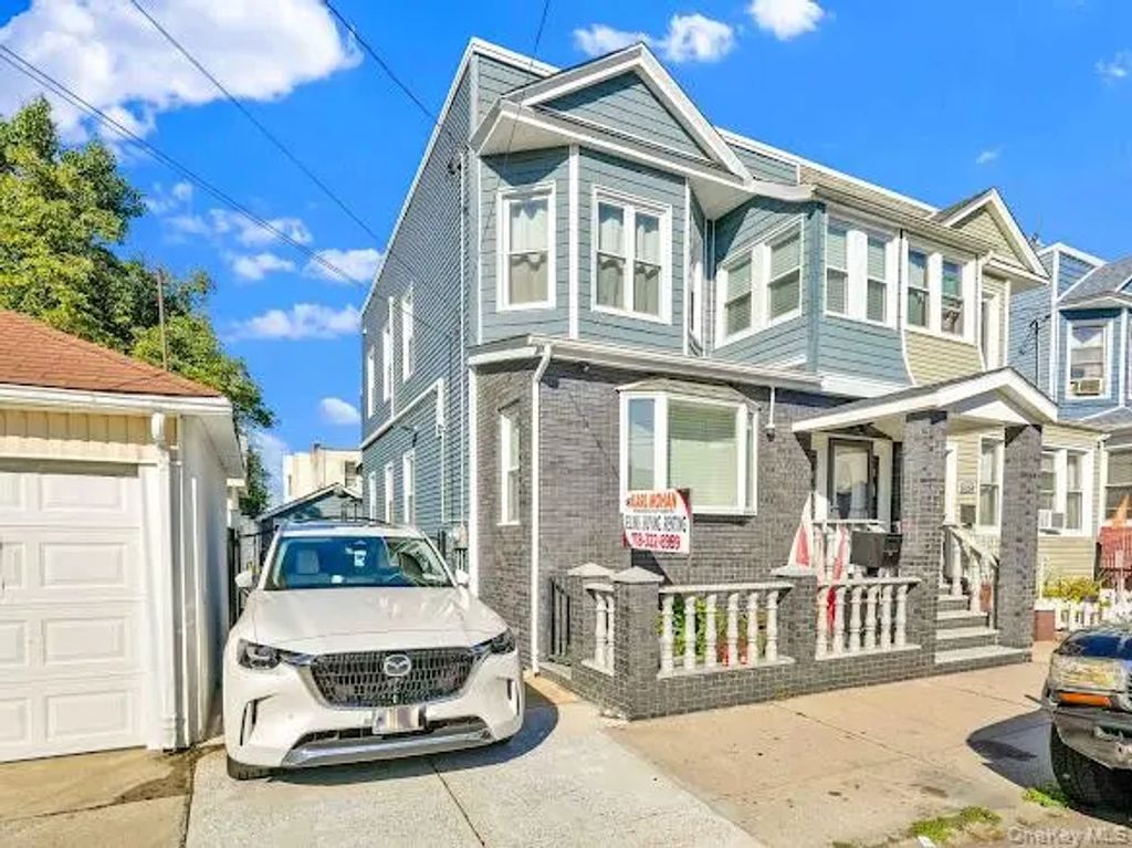 10156 107th Street, Ozone Park