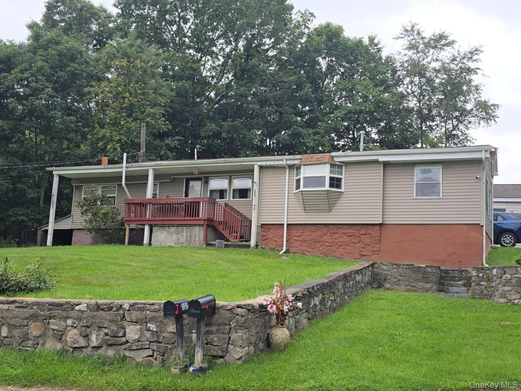 45 Walker Street, Otisville