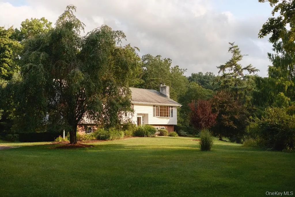 376 Nine Partners Road, Clinton Corners