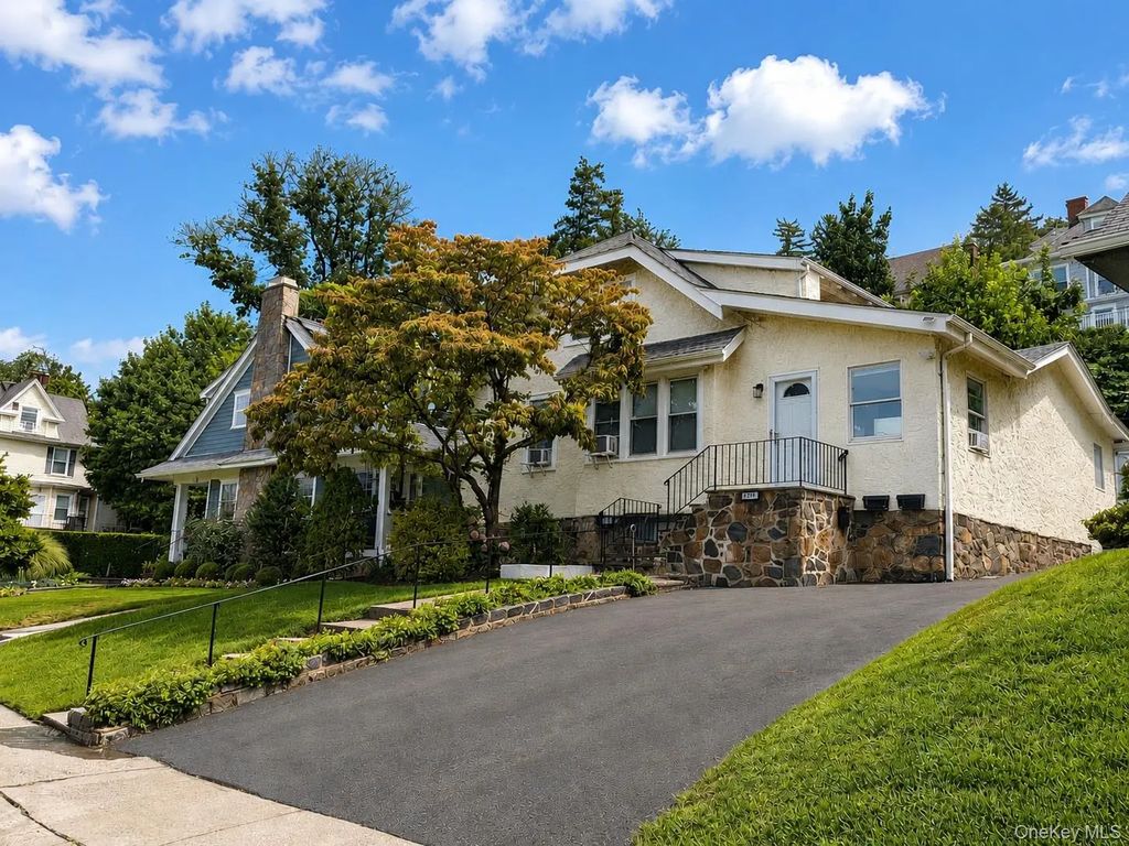 120 S Broadway # 1, Tarrytown