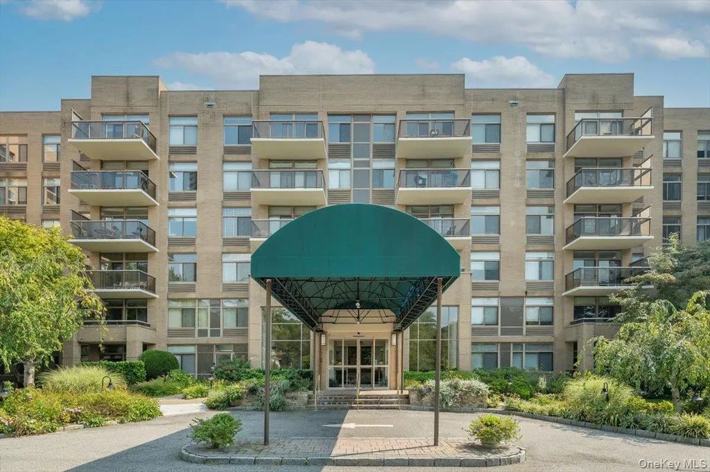 35 N Chatsworth Avenue # 6e, Larchmont