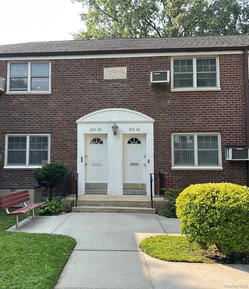 253-24 61st Avenue # 24, Little Neck