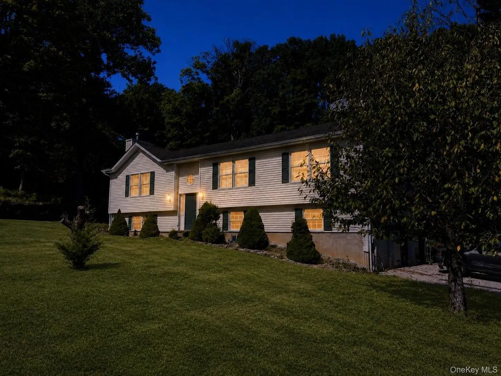 71 O'halloran Circle, Pleasant Valley