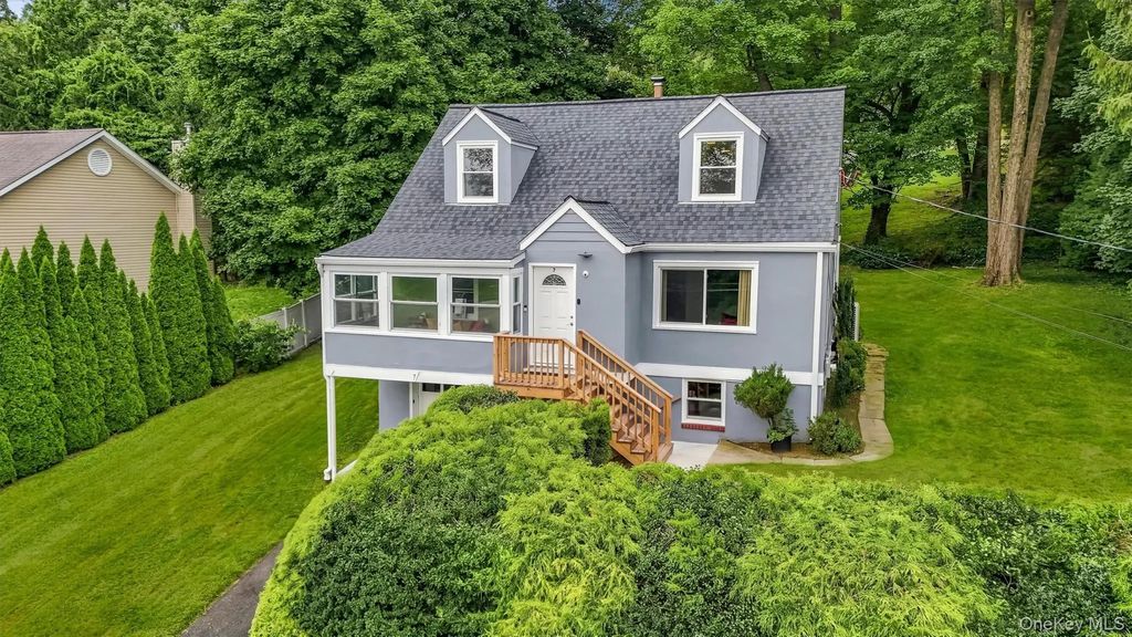 7 Highland Drive, Cortlandt Manor