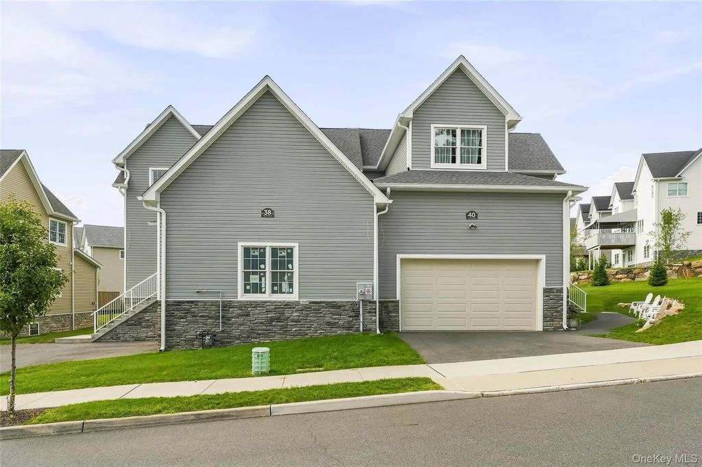 38 Van Arsdale Road, Monroe