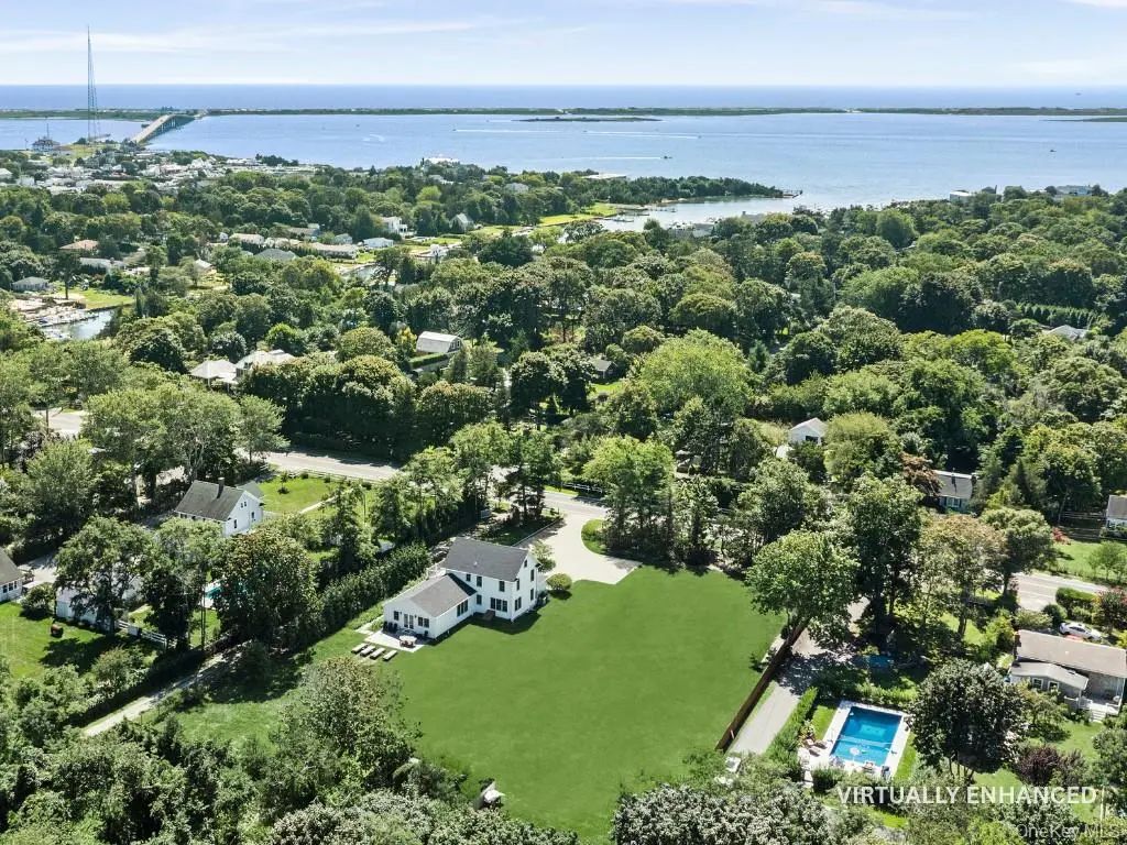 11 Shinnecock Road, Hampton Bays