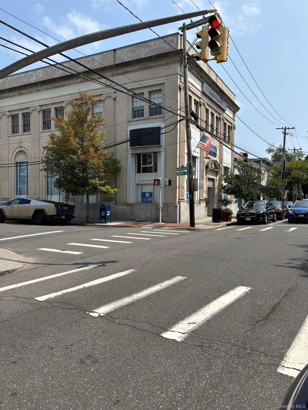 79 Main Street # 303, Port Washington