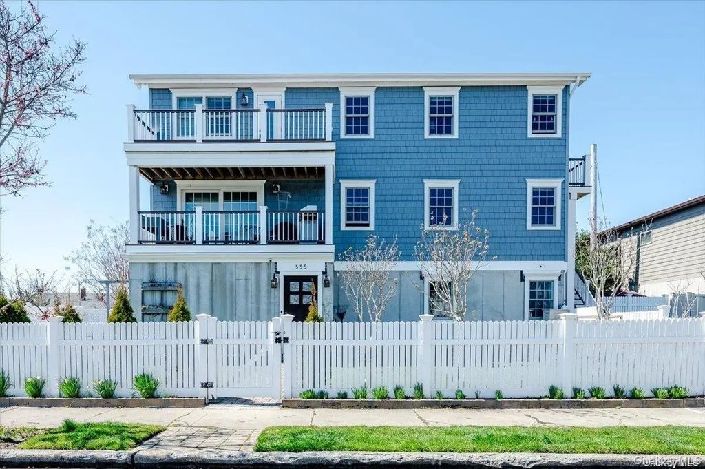 555 Franklin Boulevard # Main, Long Beach