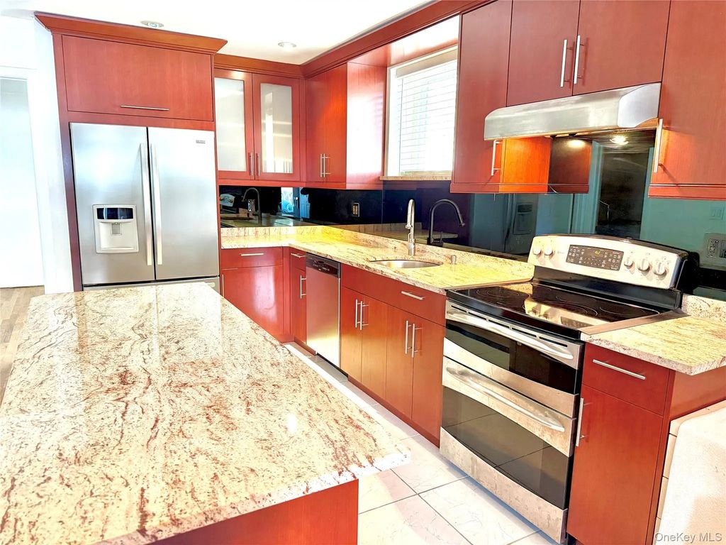32 Elissa Lane # Unit 1, Yonkers