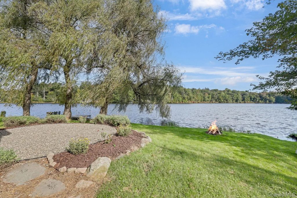 89 Beaver Lake Road, Rock Hill