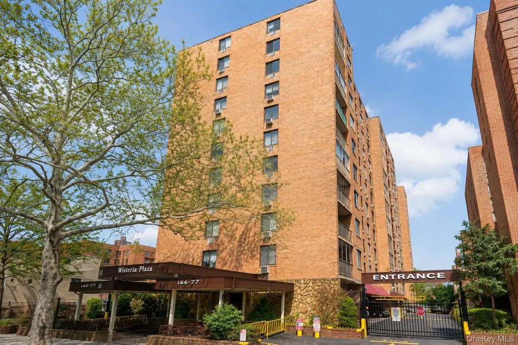 14477 Roosevelt Avenue # 8g, Flushing