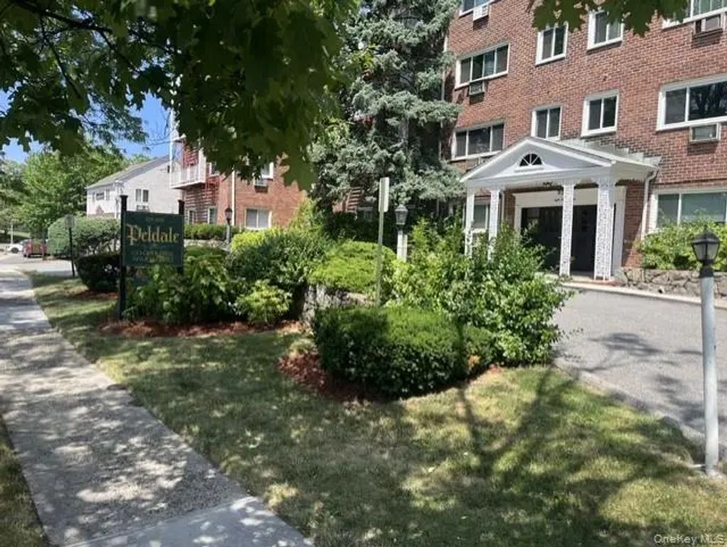 828 Pelhamdale Avenue # 4l, New Rochelle