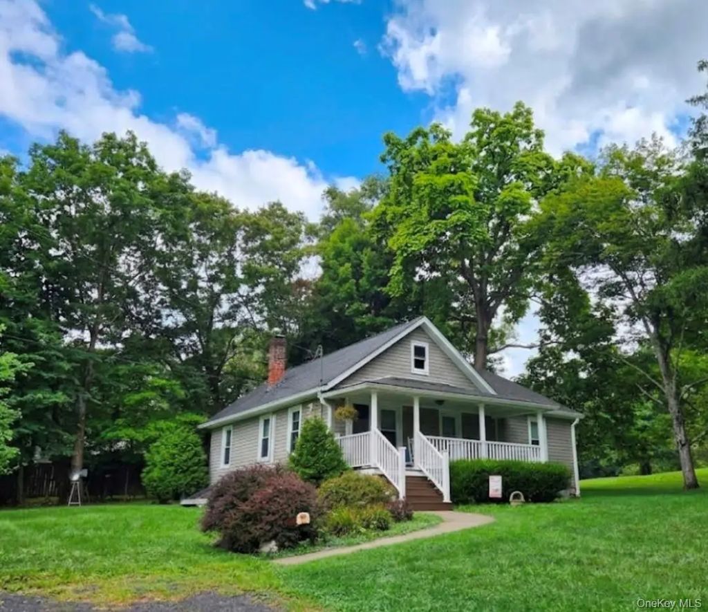 9 Hardenburg Road, Pine Bush