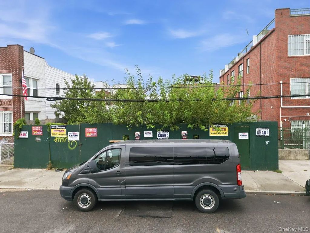 6710 15th Avenue, Brooklyn