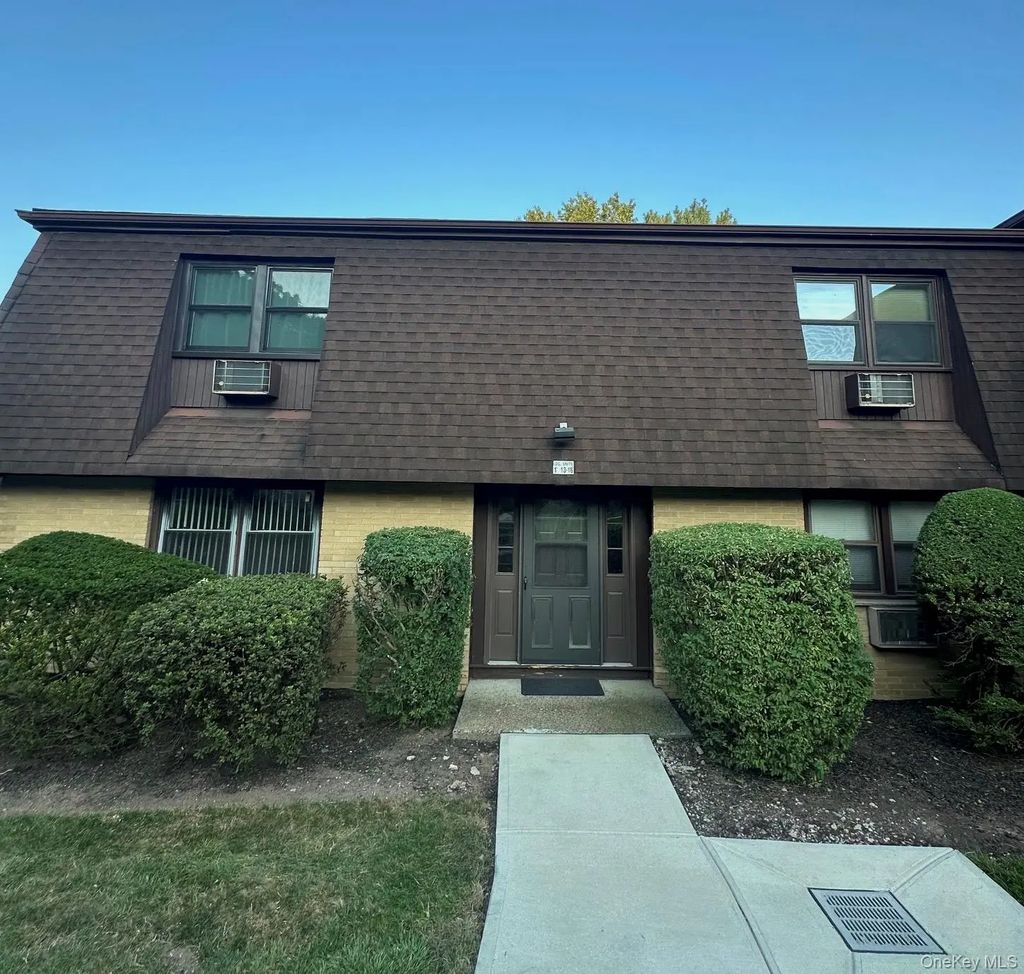1 Germonds Village # 14, Bardonia