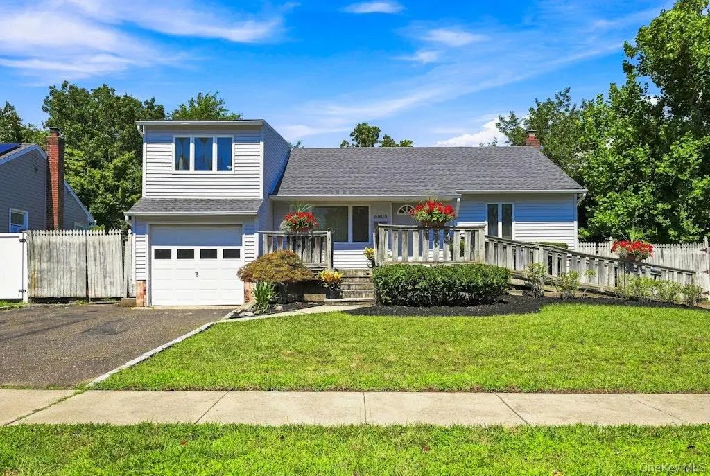 3905 Clove Court, Seaford