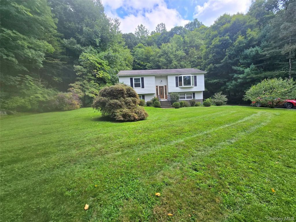 37 Boswell Road, Putnam Valley