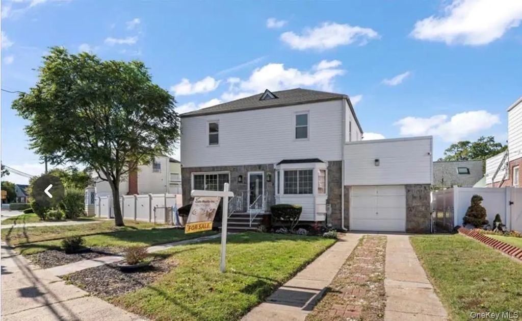 12908 Francis Lewis Boulevard, Laurelton