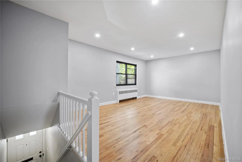 73-25 220th Street # 137a2, Oakland Gardens