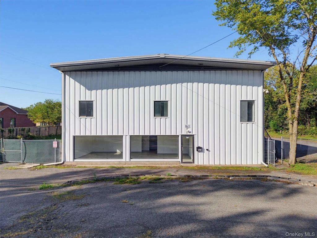 161 Temple Hill Road, New Windsor