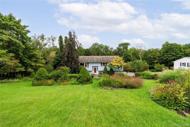 52 Friendly Road, Brewster