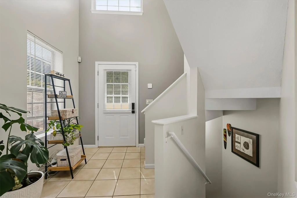246 Crestwood Court, Fishkill