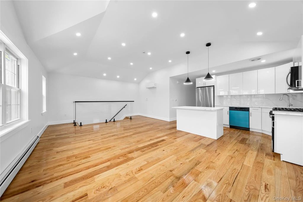 24533 147 Road # 2, Rosedale