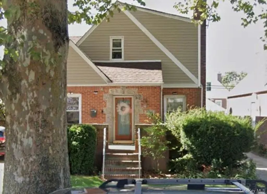 11942 224th Street, Cambria Heights