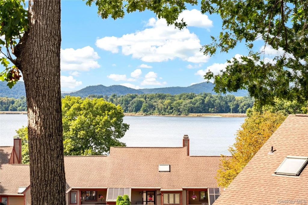 1203 Eagle Bay Drive, Ossining