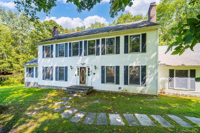 5 Red Fox Run, Chester