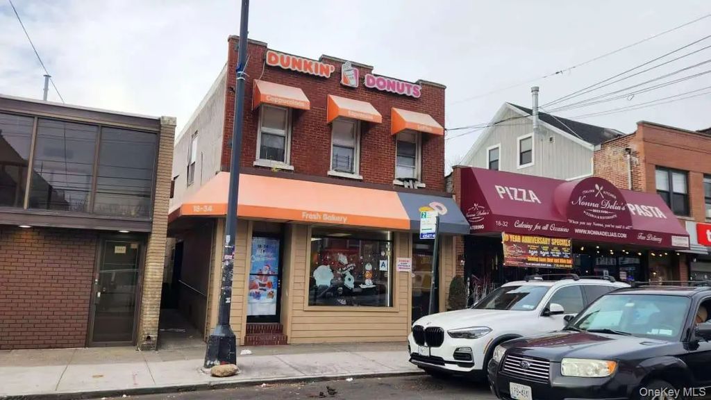 18-34 College Point Boulevard, College Point