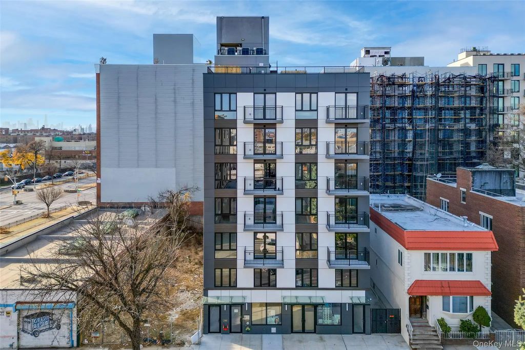 43-34 53rd Street # 6d, Woodside