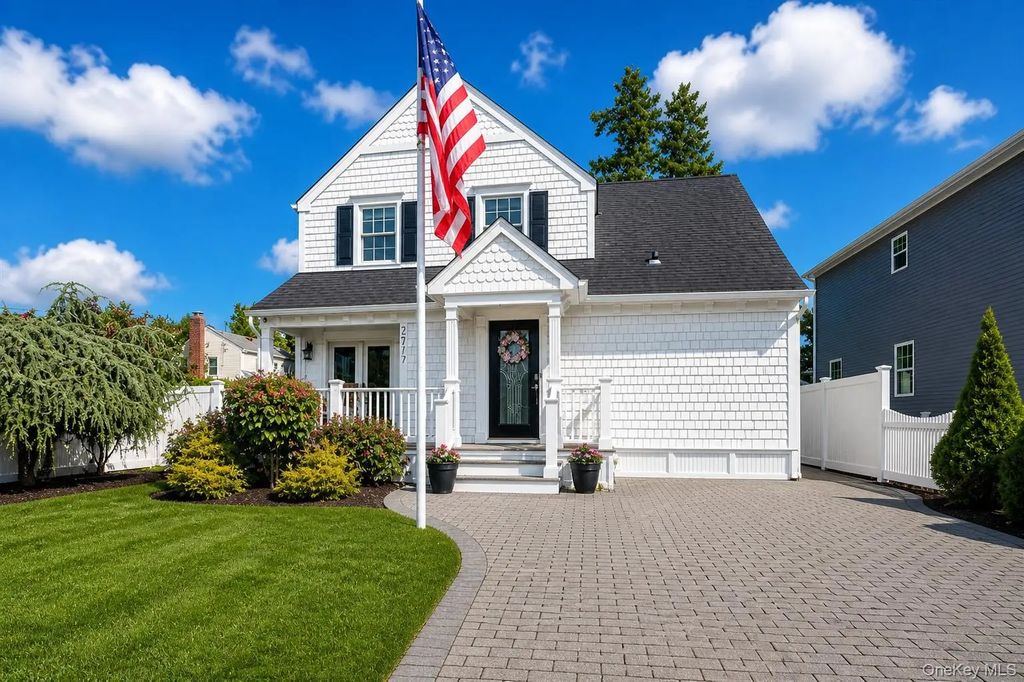 2517 Rockville Centre Parkway, Oceanside