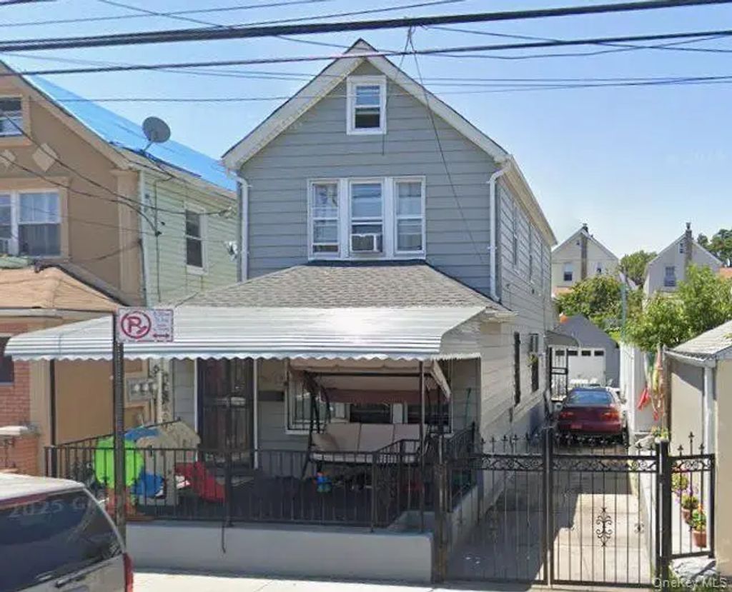 9012 183rd Street, Hollis