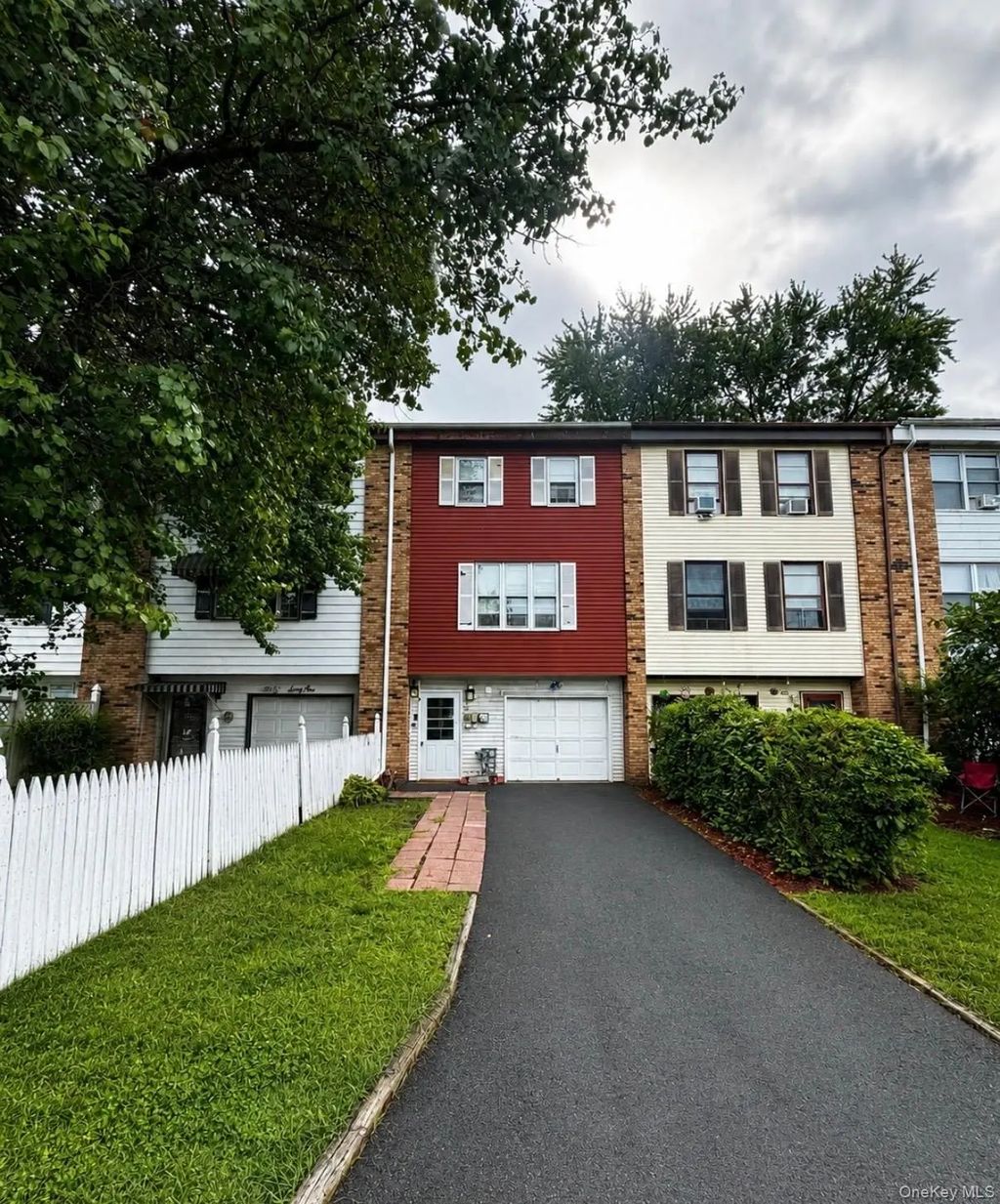 63 Greenway Terrace, Middletown