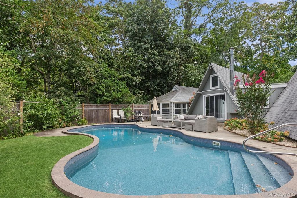 10 Oak Lane, Sag Harbor