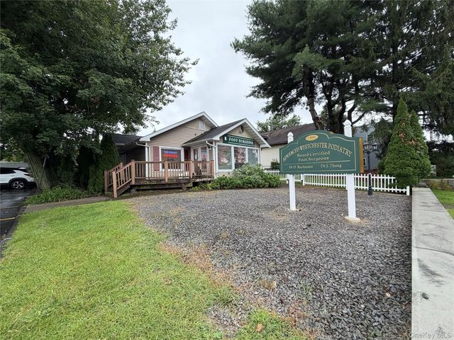 1990 E Main Street, Mohegan Lake