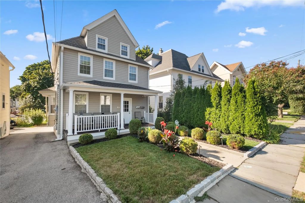 44 Robertson Avenue, White Plains