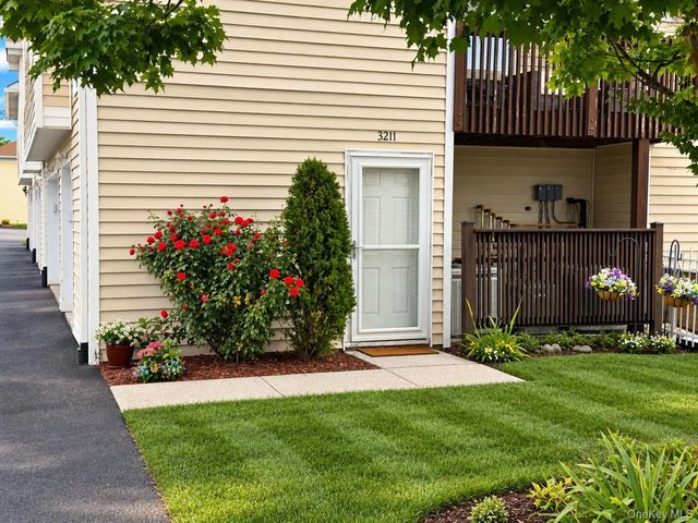 3211 Whispering Hills, Chester