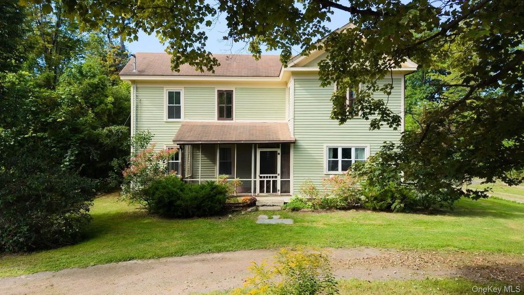 120 Beebe Pond Road, Canaan
