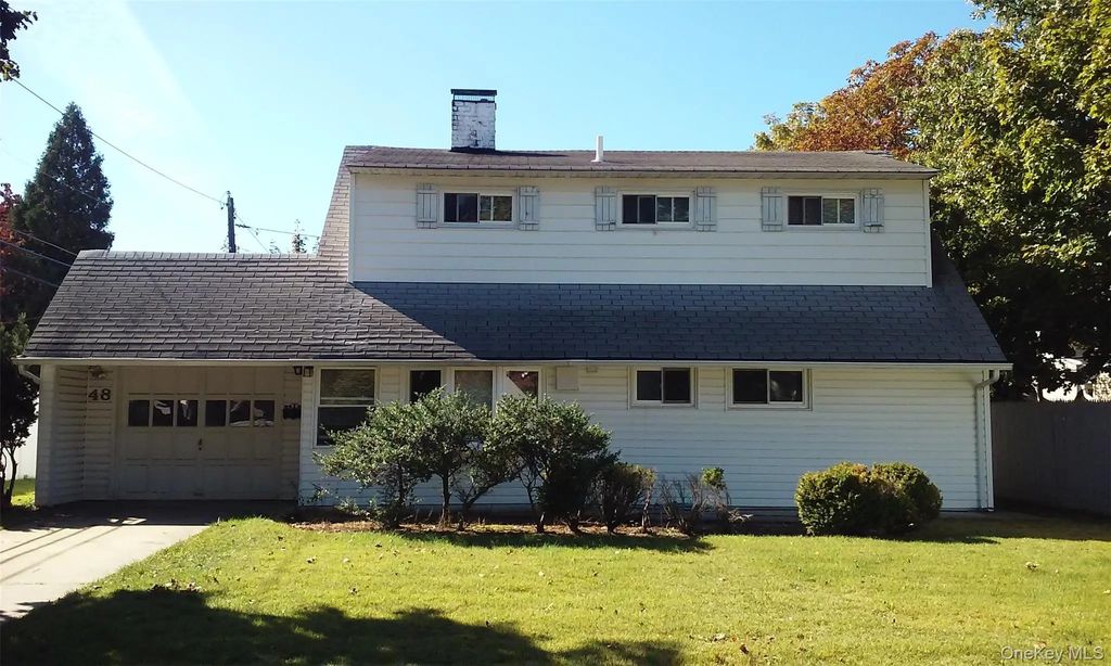 48 Hark Lane, Westbury