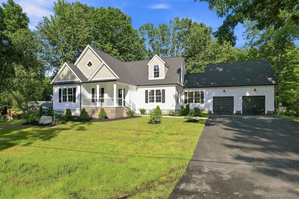 34 Innis Avenue, Newburgh
