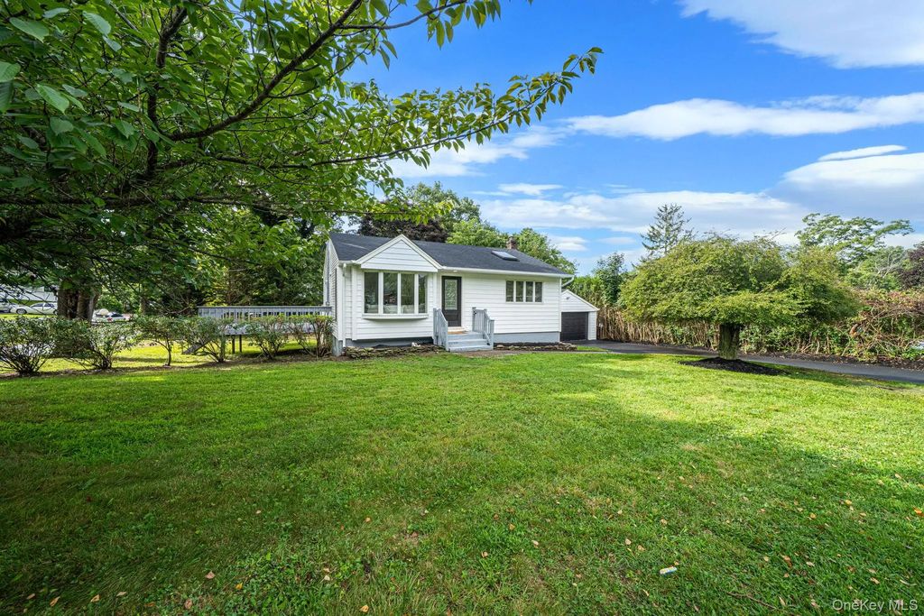 14 Millers Road, Sound Beach