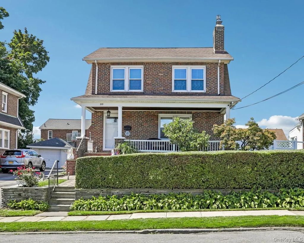 309 Bellevue Avenue, Yonkers